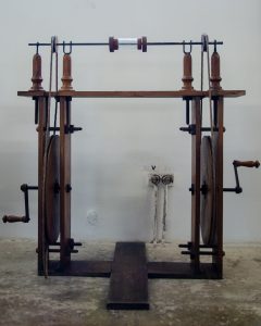 Masina electrostatica tip  Hawksbee 