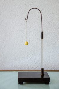 Pendul electrostatic